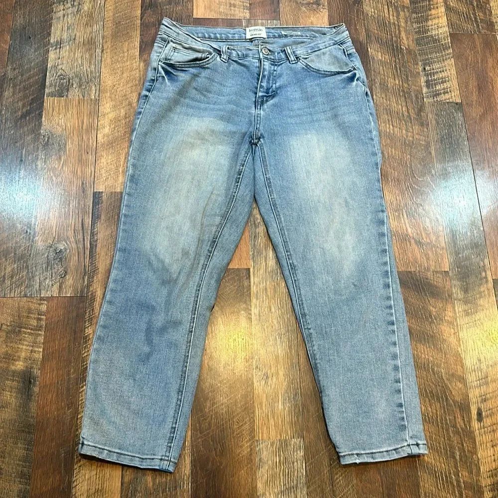 Kensie skinny cropped jeans 8 (6015B)